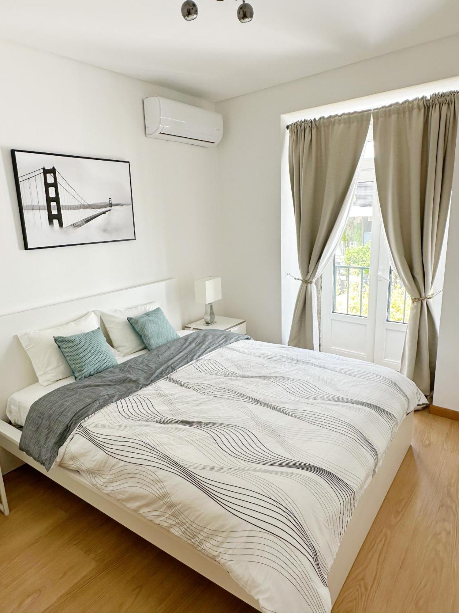 Liberty 140 Deluxe Apartment Lisbon Exterior photo