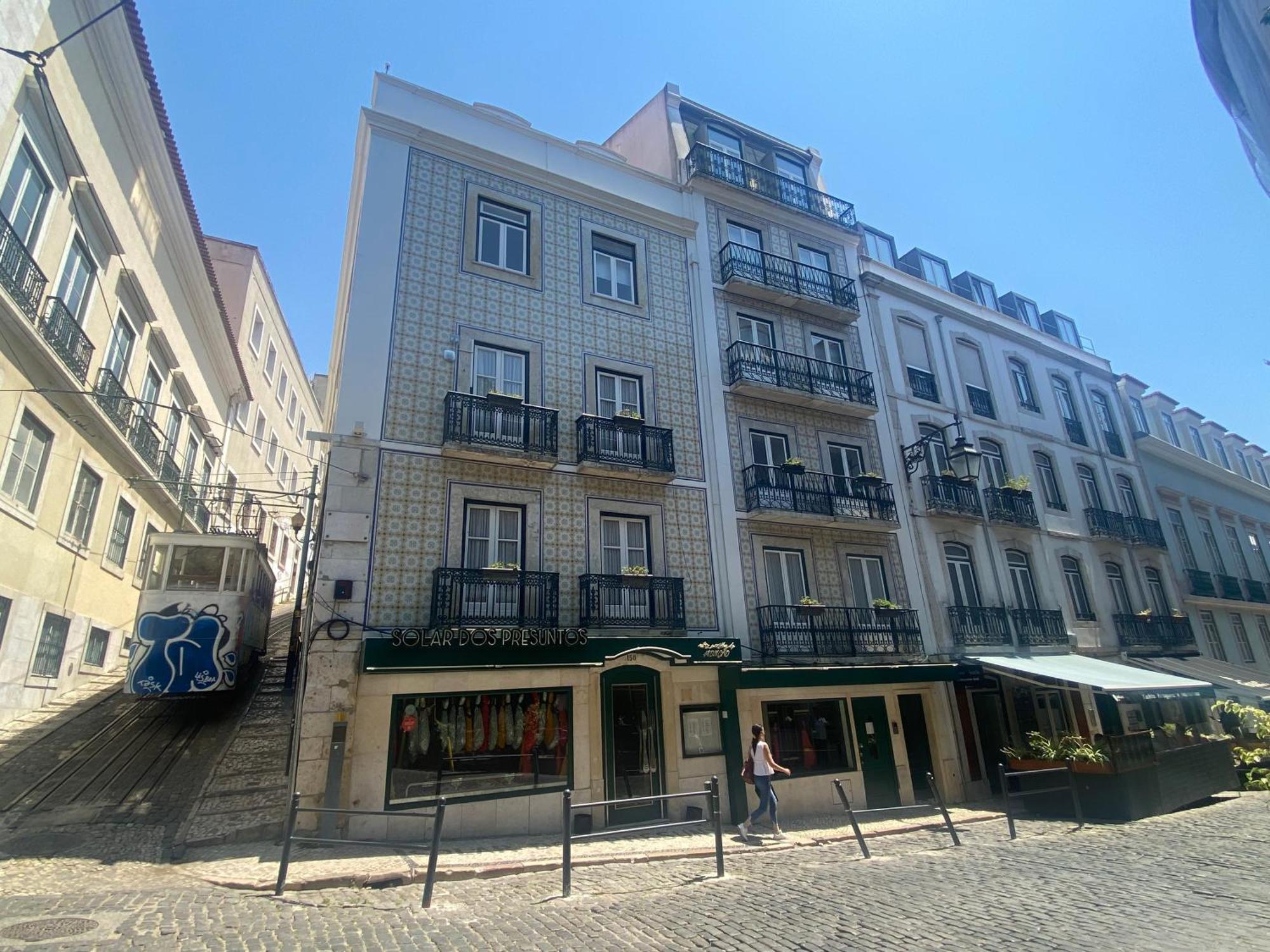 Liberty 140 Deluxe Apartment Lisbon Exterior photo